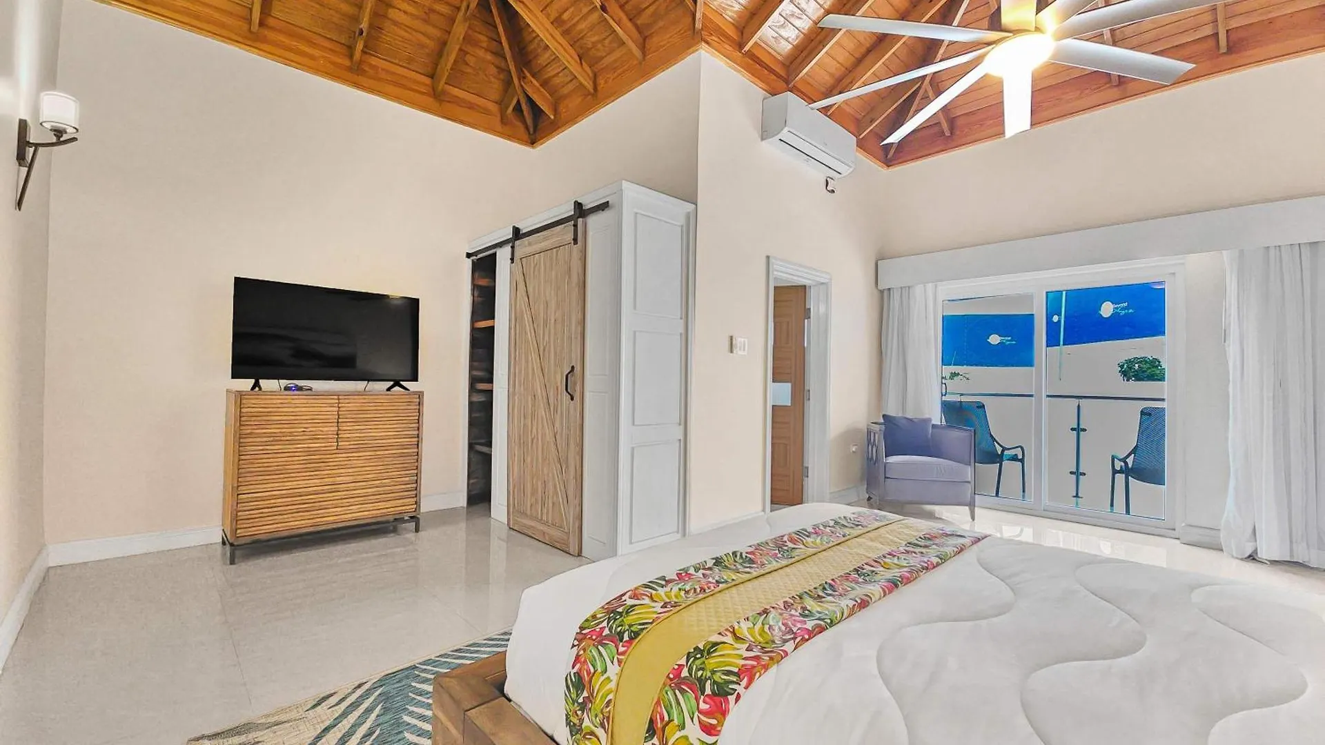 Hospitality Expert Bts 10Br Pool Beach Montego Bay 0*,