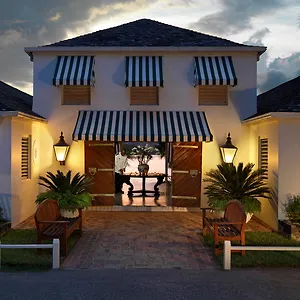5* Курортный комплекс Round Hill &