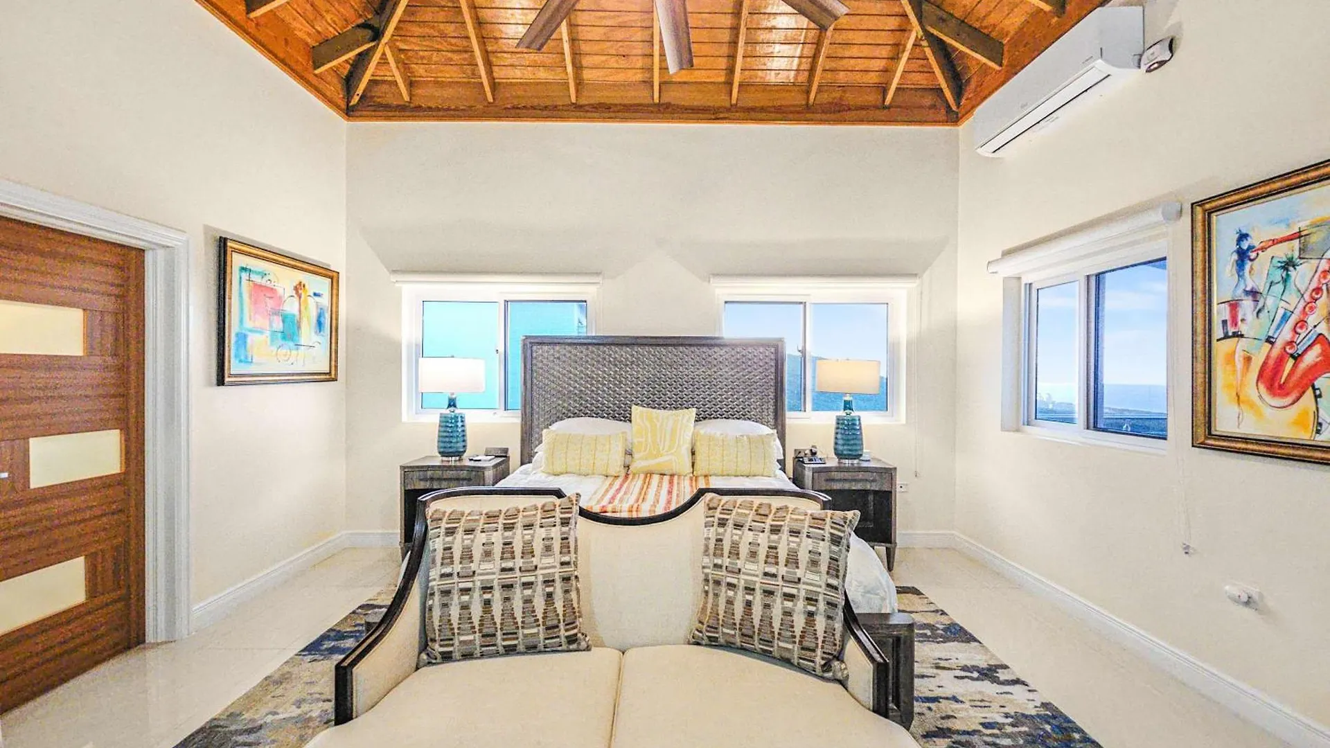 Hospitality Expert Bts 10Br Pool Beach Montego Bay Villa
