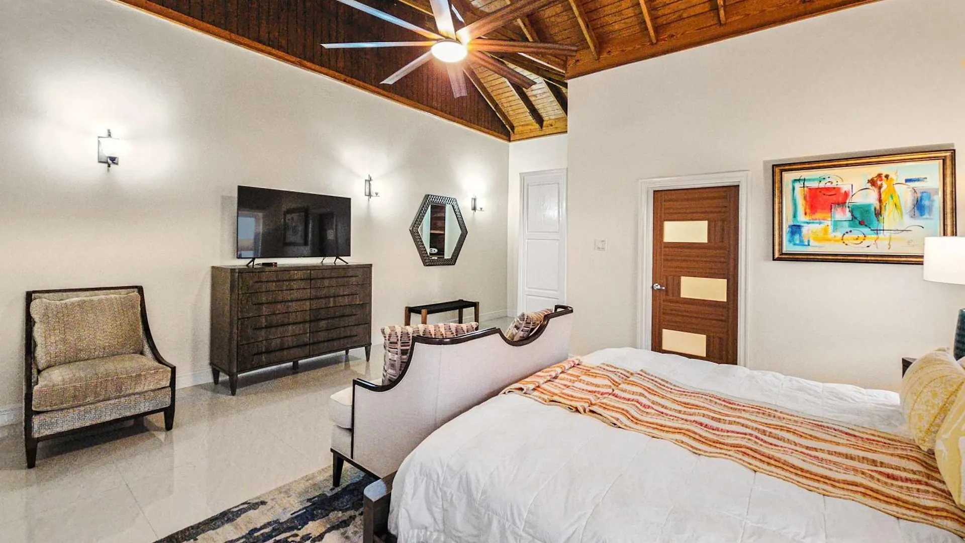 Hospitality Expert Bts 10Br Pool Beach Montego Bay Villa