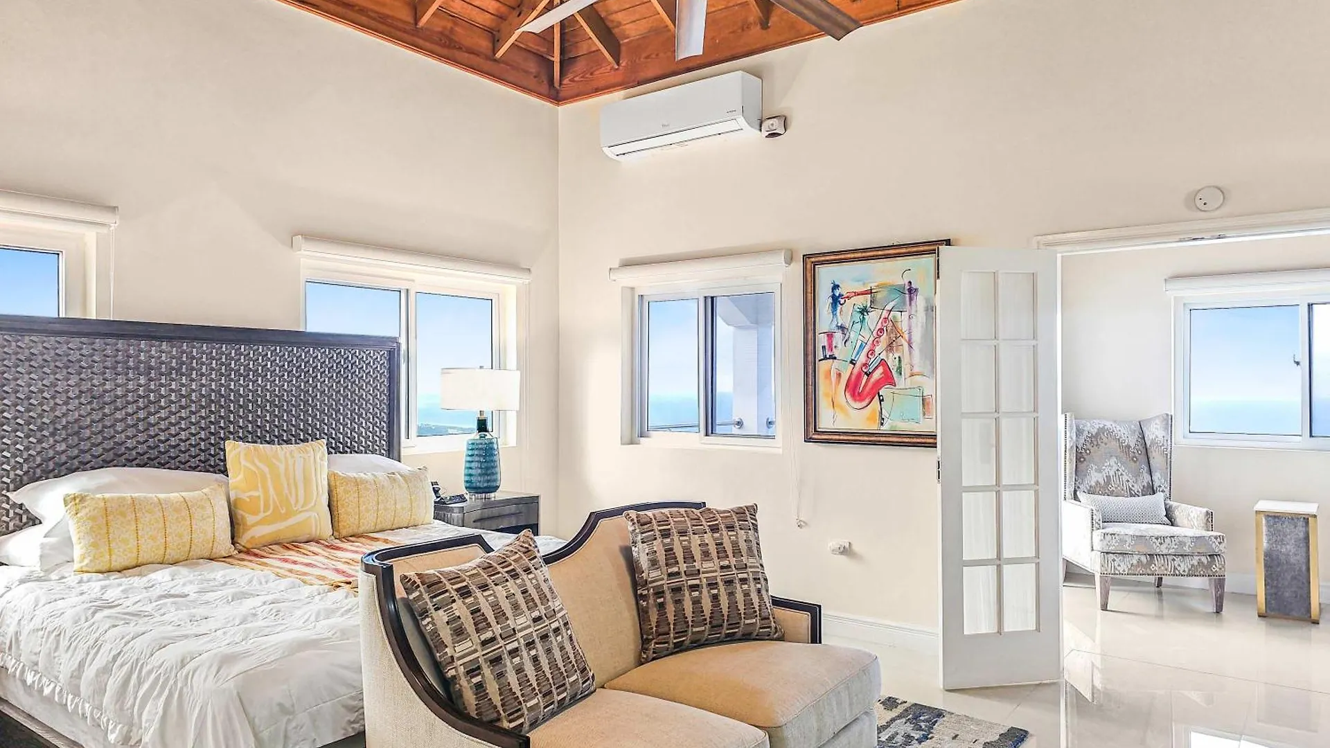 Villa Hospitality Expert Bts 10Br Pool Beach Montego Bay Jamaica