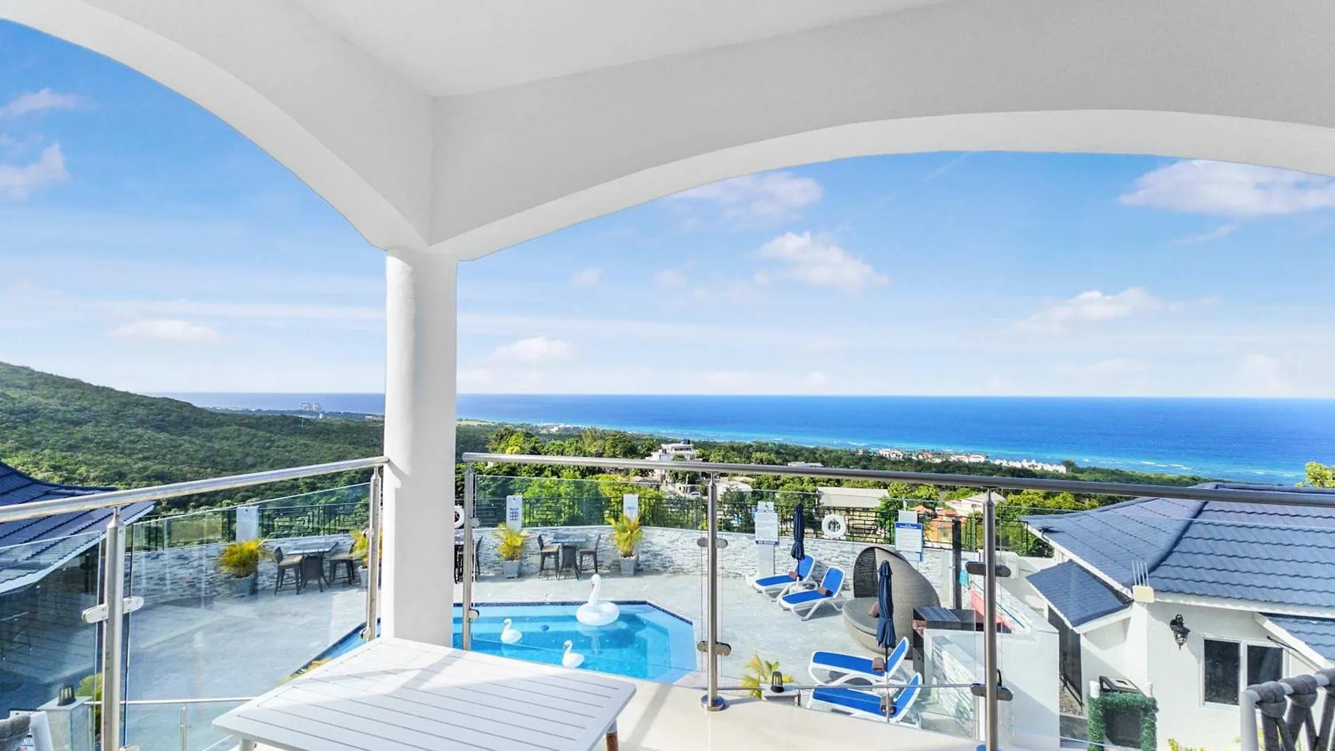Hospitality Expert Bts 10Br Pool Beach Montego Bay Jamaica