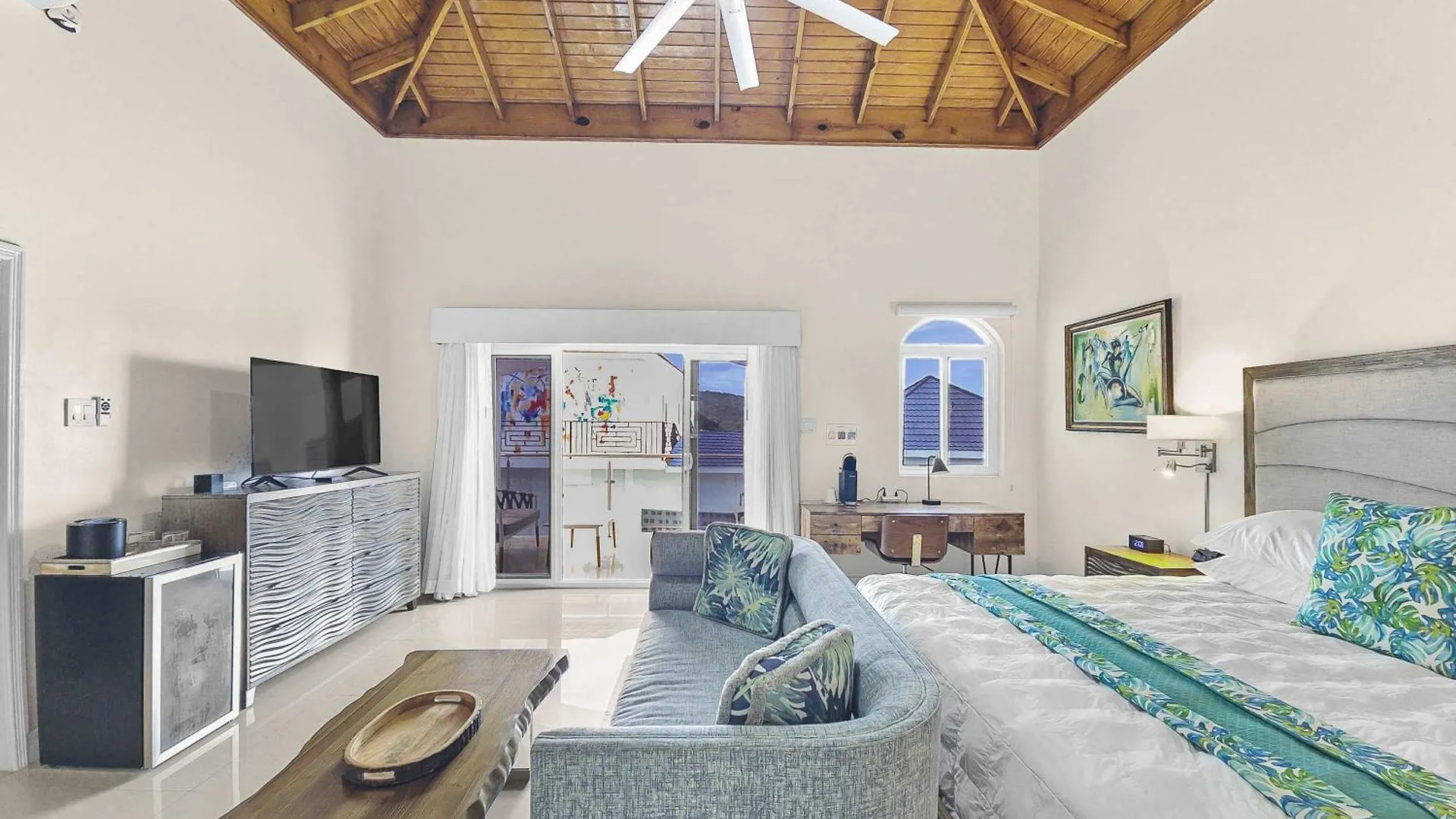 Villa Hospitality Expert Bts 10Br Pool Beach Montego Bay