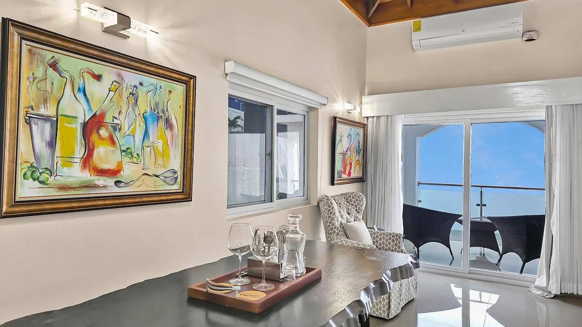 Hospitality Expert Bts 10Br Pool Beach Montego Bay Villa
